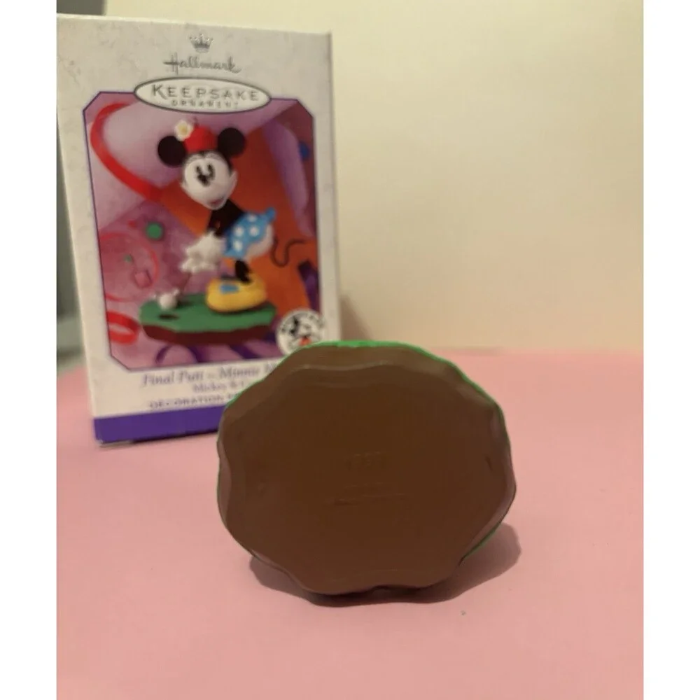 Vintage Hallmark Keepsake Ornament Final Putt Minnie Mouse Mickey & Co. 1999